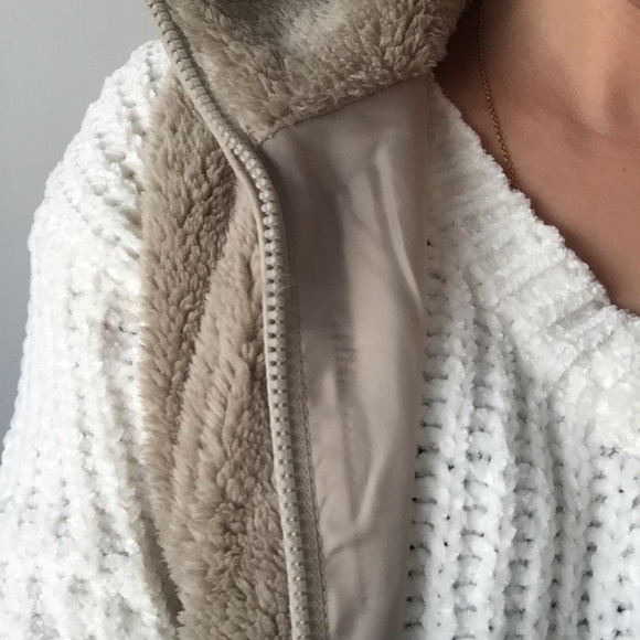 NWT Soft Fleece Soft Vest - Picture 6 of 6